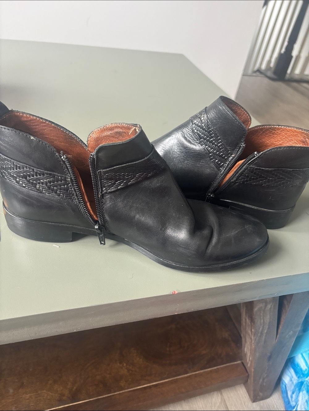 Marroqui Sanchez Black Leather Zip Ankle Boots